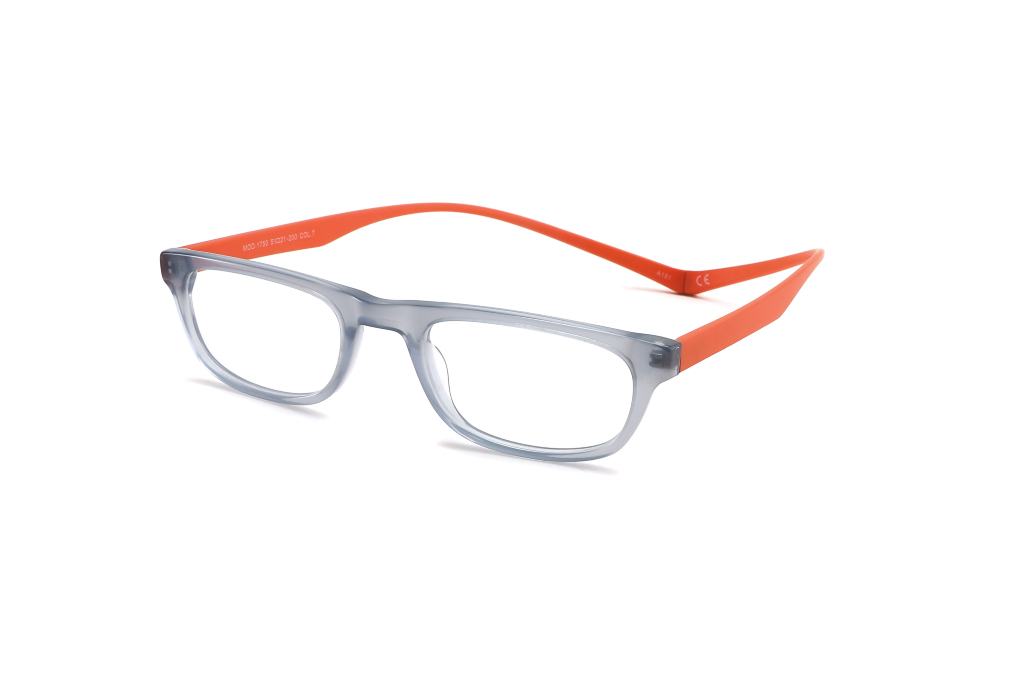 tf175051007.jpg